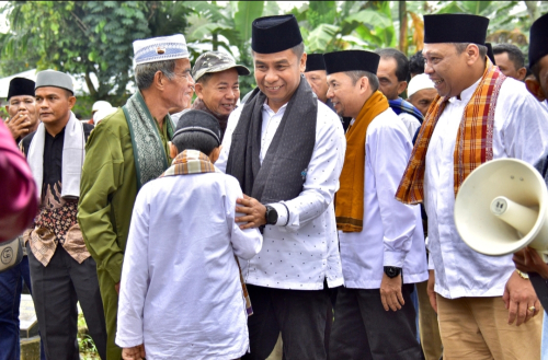 Semangat Kebersamaan Warnai Pelepasan Ziarah Kubur 