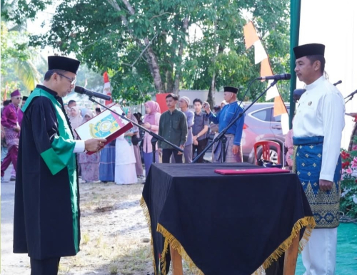 Bupati Kampar Lantik Dewan Hakim MTQ, Gelar Pawai Ta'aruf Meriah