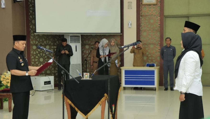 Pj Bupati Kampar Lantik 39 Guru Menjadi Kepala Sekolah
