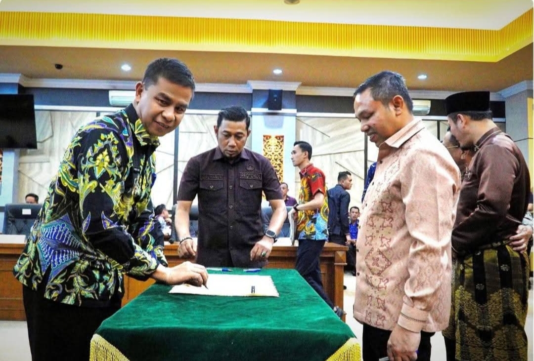 Bupati Kampar Ajukan Bantuan Pemprov Riau untuk Genjot Pembangunan dan Pariwisata