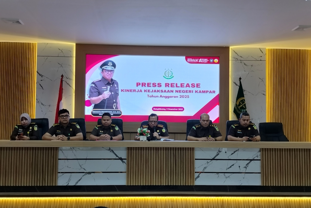 Kejari Kampar Raih Tiga Penghargaan dan Selamatkan Rp 579 Juta Kerugian Negara Selama 2025